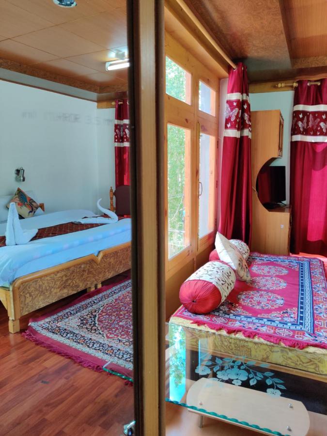 Youthok Guest House Leh Extérieur photo