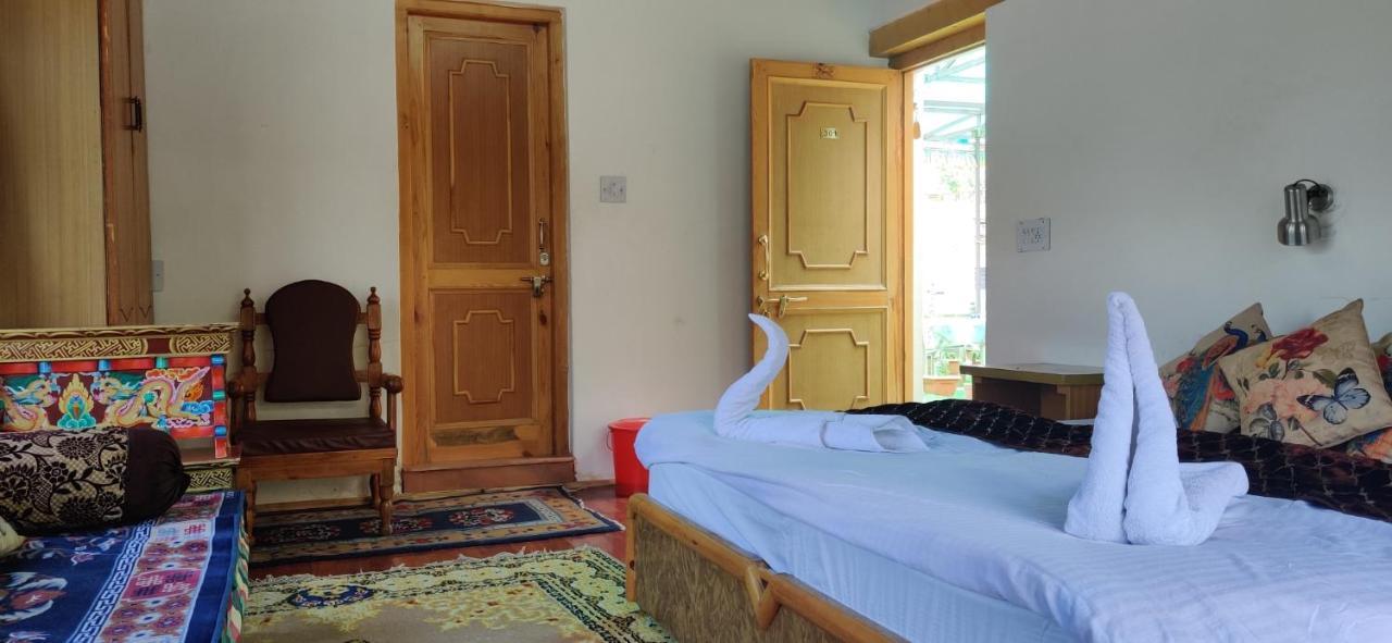 Youthok Guest House Leh Extérieur photo