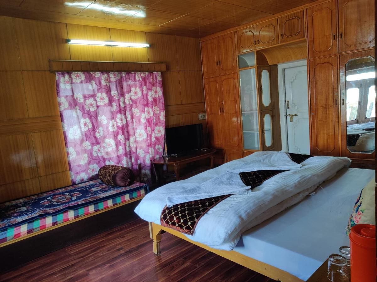 Youthok Guest House Leh Extérieur photo