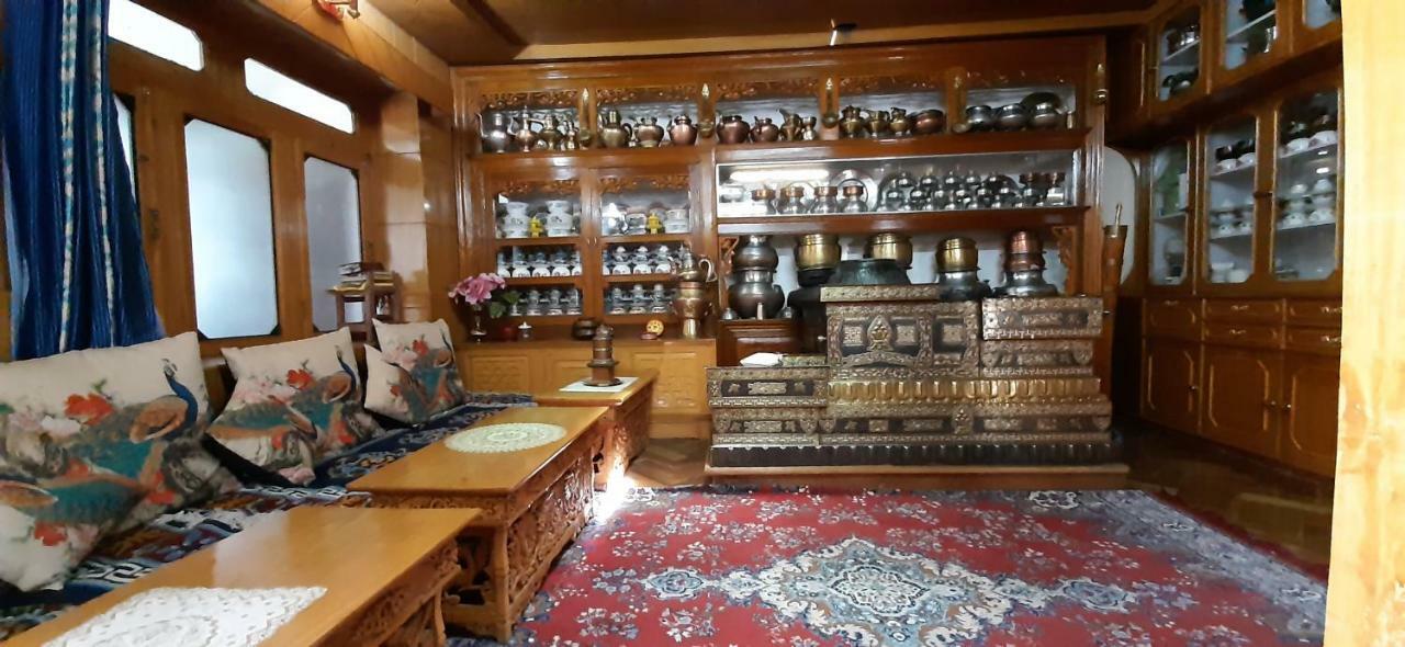 Youthok Guest House Leh Extérieur photo
