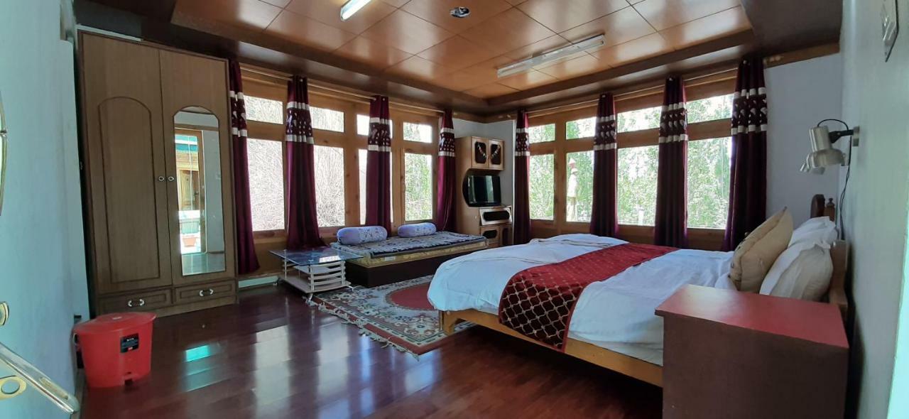 Youthok Guest House Leh Extérieur photo